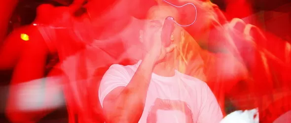 Бобо и Спенс изкъртиха в клуб Tequilla