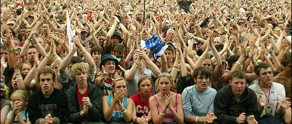 Чудо! Продадоха 135 000 билета за Gastonbury за час и 40 минути!