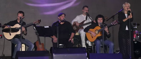 Bueno: настроение и радост за предстоящите зимни дни