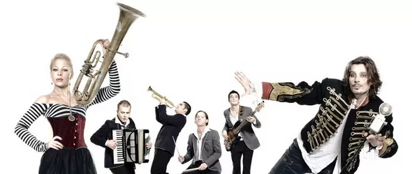 Деца на Балканите с микс от фолк, джаз и суинг на гастрол у нас