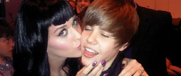 Кейти Пери и Бийбър обраха Американските музикални награди