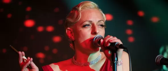 Вера Шандел отваря своя Jazz Boudoir довечера