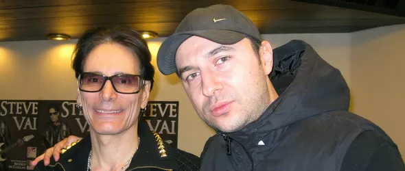 Интервю с маестро Стив Вай по Фрактура