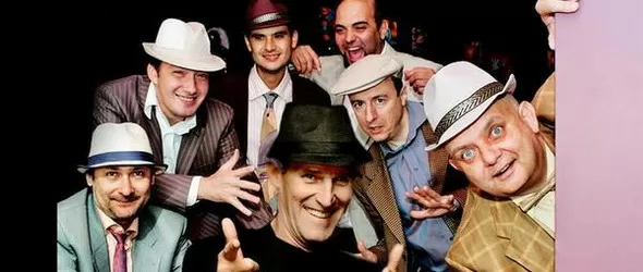 Джаз, поп и рок стандарти с марката на Бен Крос