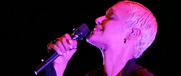 Фенове на Мариза ще ѝ подарят бижу по време на концерта