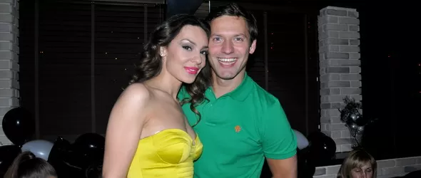 AV и Орлин Павлов заедно на Коледа в Bar Flight Live