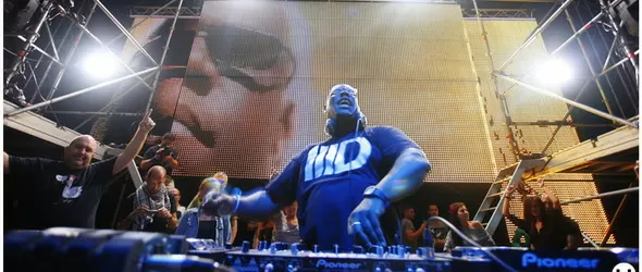 Carl Cox: едно ниво нагоре