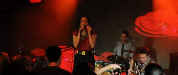 Bebe вместо Свети Валентин или Трифон Зарезан