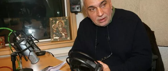 Ретро хит парад в Пълна лудница