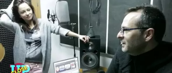 Вики от Мастило показва любимия си мъж в Close Up