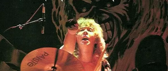 Почина Клайв Бър, бивш барабанист на Айрън Мейдън