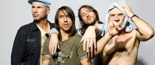 Ред Хот Чили Пепърс с концерт за Далай Лама