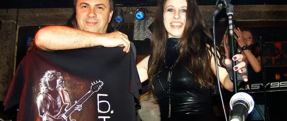 Sevi подариха уникална тениска на Киро от Б.Т.Р.