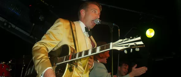 Слънцето изгря с Ray Collins Hot Club