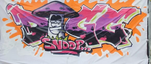 Черно парти с графити подгря за концерта на Снуп Дог