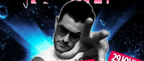 Техно, хаус и минимъл трещят в клуб Cosmo до края на месеца