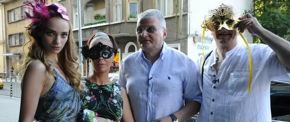 Етиен Леви, Станимир Гъмов, Христо Сираков в Черешката на тортата