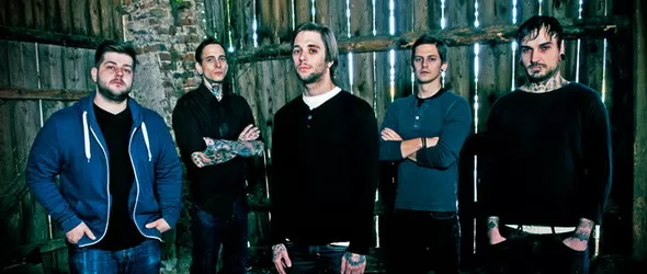 Метълкор с Give Em Blood на 9 юли