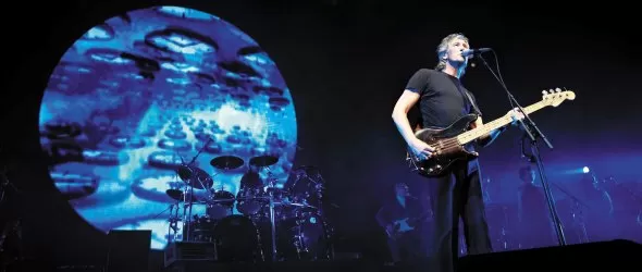 Деца до 10 години безплатно на грандиозното шоу The Wall