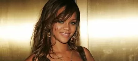 Риана е най-секси сред вокалистките