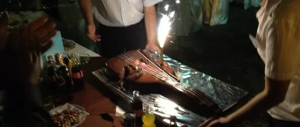 Тони Стораро отпразнува рожден ден с близки и колеги