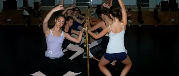 Dance It стартира амбициозно