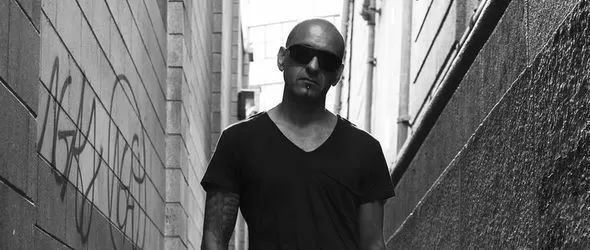 Виктор Калдерон закрива Solar с пироефекти и мощна заря