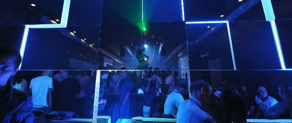 Клуб Cosmo отвори гръмко с част от най-добрите български диджеи