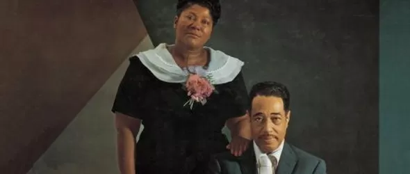 Black, Brown & Beige на Дюк Елингтън в Картини от една изложба