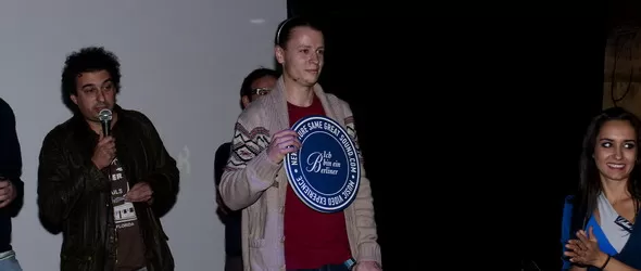 Финале гранде на New Picture Same Great Sound