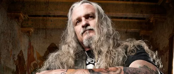 Кой отива на концерта на Iced Earth