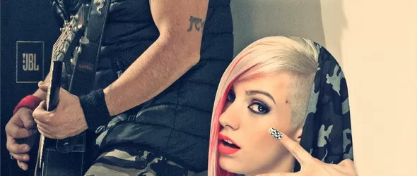 Дичо и Поли Генова провокират с Нека с теб