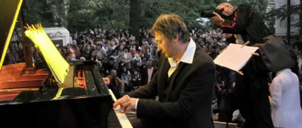 Нов руски бар отваря врати в София с джаз концерт на Васил Спасов