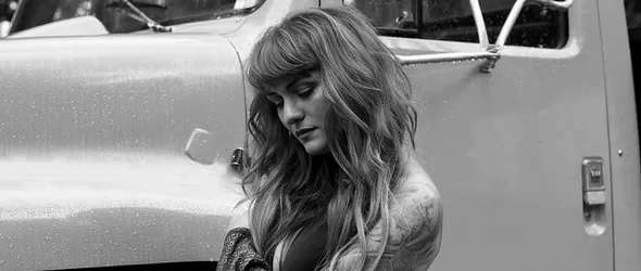 Вторият албум на Рут излиза в САЩ, Европа и Азия