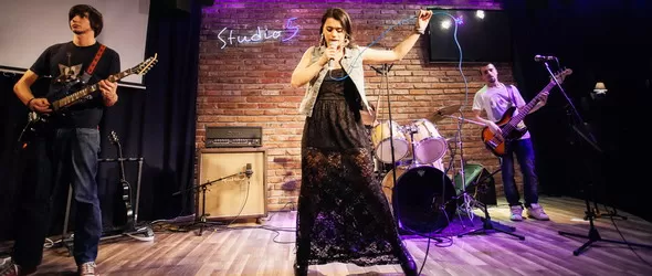 Мечта в хард рок импресия (видео)