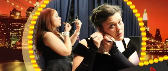 Дуо Collage представя новия си проект Johnny?!