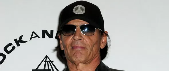 Почина Скот Ащън от The Stooges