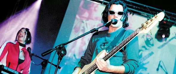 Ревю и Абсолютно начинаещи със съвместен концерт