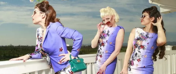 Swing The Spring с грациите Сентиментъл Суингърс