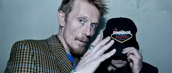 Роб Бърч (Stereo MCs) със специално видео преди партито в София