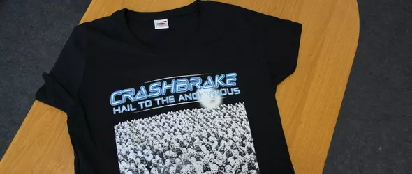 Спечели ти-шърт с логото на Crashbrake!