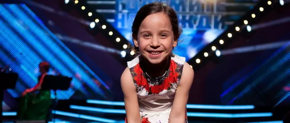 Ахинора от Големите надежди съветва Любо Киров как да бъде водещ