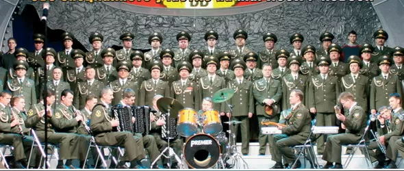 Йосиф Кобзон пристига на ВИП терминала на летище София на 12 май