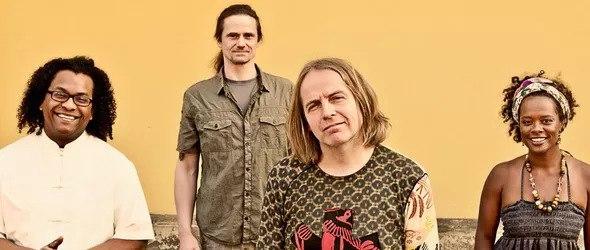 Двойна доза Mo Horizons в България: Yes Baby, Yes!