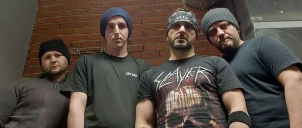 Downslot и Above Us The Waves със съвместен концерт