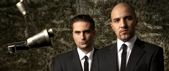 Румънеца и Енчев спират да пеят на български