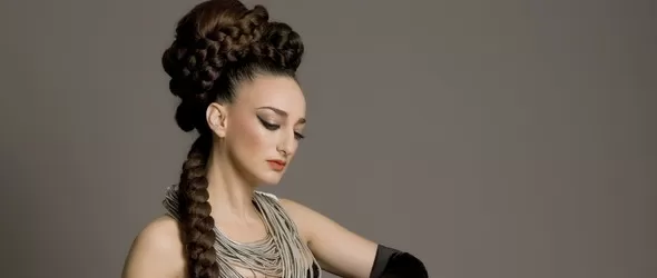 Деси Тенекеджиева с бутиков коледен концерт