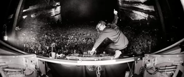 Истерия по първото гостуване на Skrillex в България