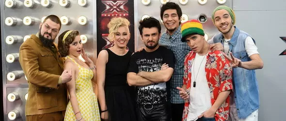 Сълзи и смях на сцената на X Factor този понеделник
