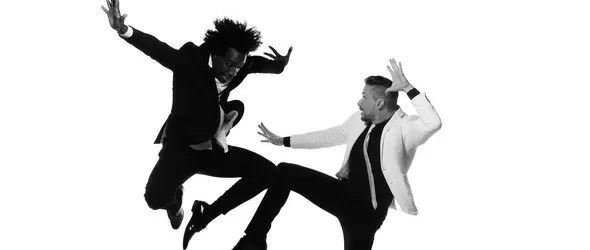 Алфредо Торес и Айвън дебютират с горещ латино проект